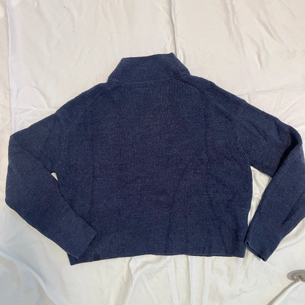 Lululemon Merino wool mock neck sweater, heathered navy, size 4 fits 4/6 - Picture 6 of 6